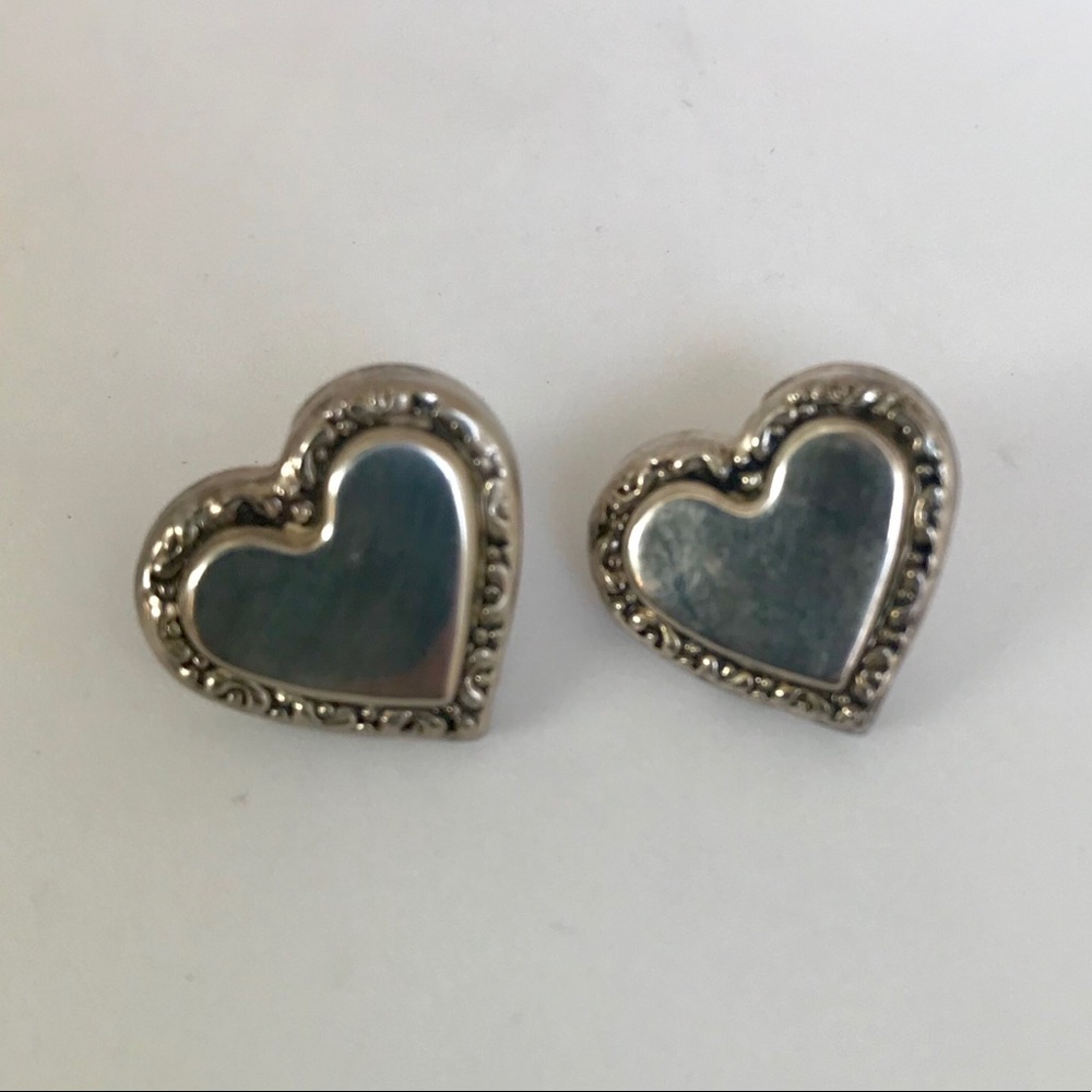 Vintage Silver Heart Stud Earrings - Picture 3 of 5